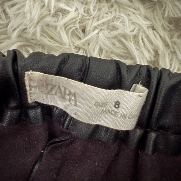 ZARA Kids Faux Leather Jogger Pants Black Size 8 - Picture 3 of 3